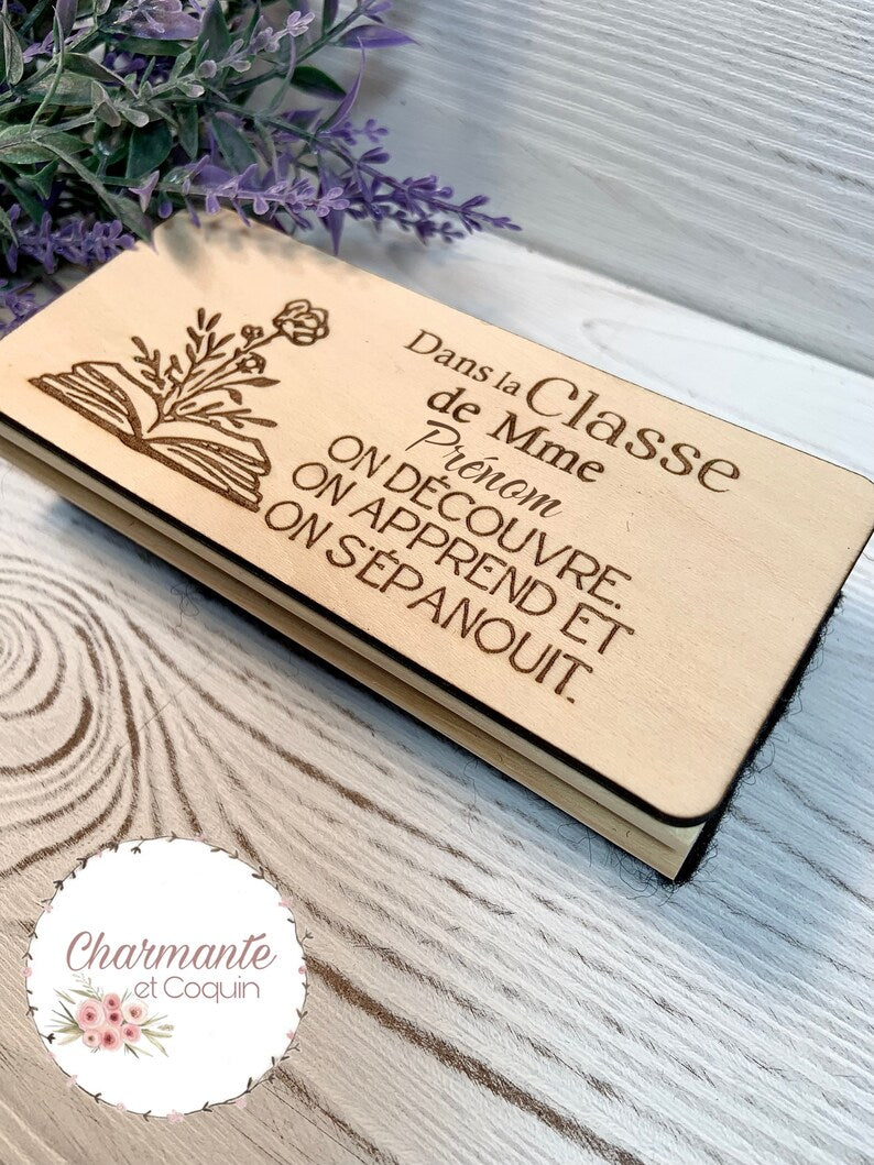 Brosse en bois à tableau blanc , tableau noir ou autres surfaces effaçables , cadeau enseignante, cadeau remerciement professeur