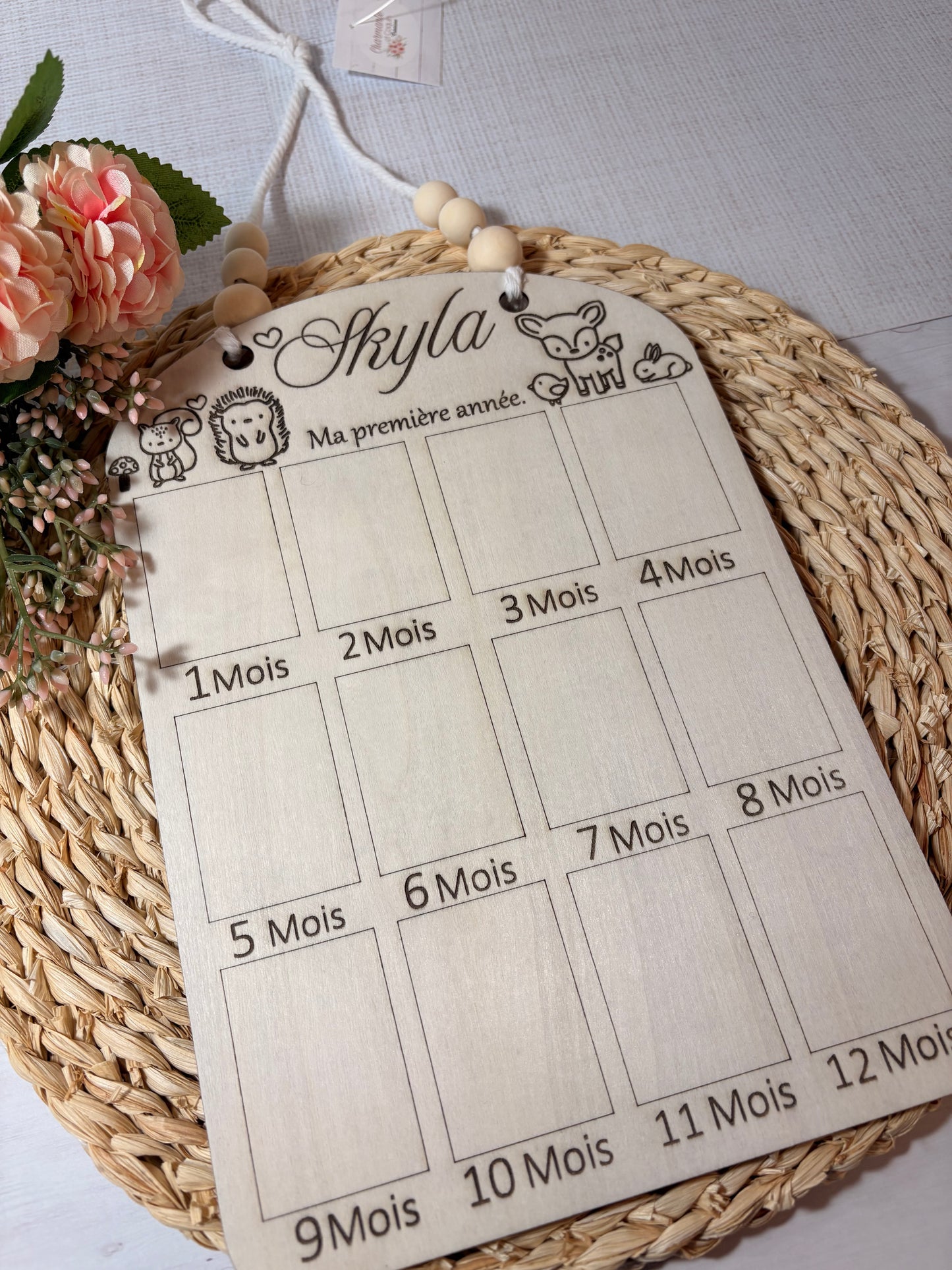 Cadre photo en bois personnalisé pour bébé , ma première année.