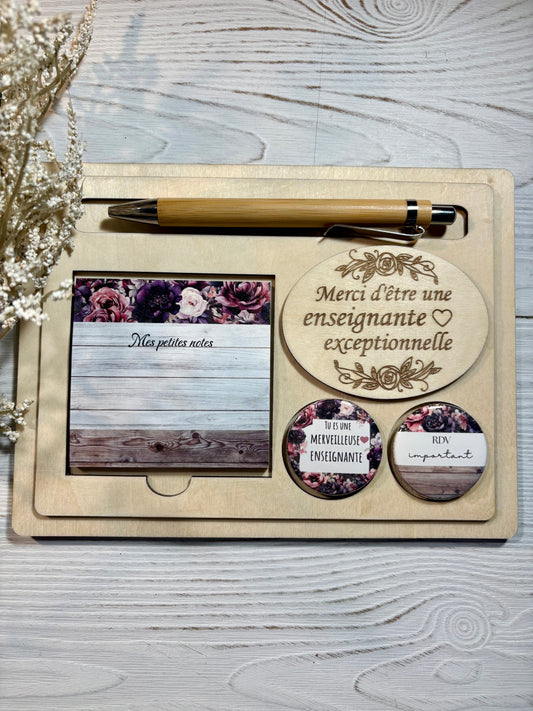 Ensemble porte crayon,bloc notes autocollants et deux aimants personnalisés .Cadeau pour enseignante, cadeau remerciement professeur.