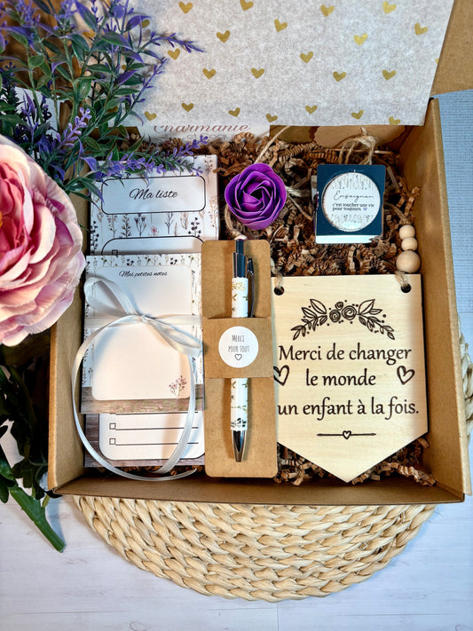Boîte cadeau pour enseignante ,cadeau remerciement professeur.