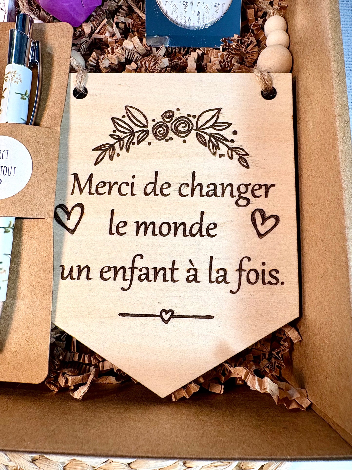 Boîte cadeau pour enseignante ,cadeau remerciement professeur.