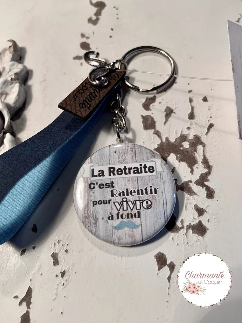 Porte clés personnalisé cadeau annoncé une retraite