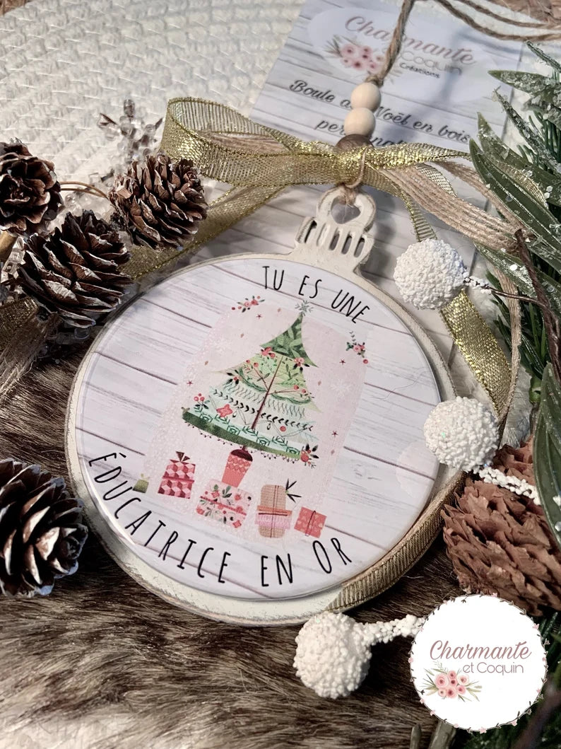 Boule de Noël en bois personnalisée de style rustique chic, cadeau pour éducatrice