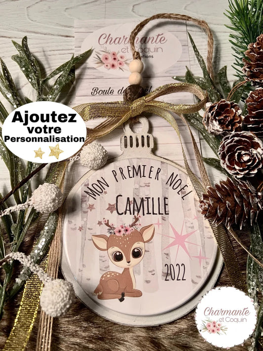 Ma première boule de Noël en bois de style rustique chic.