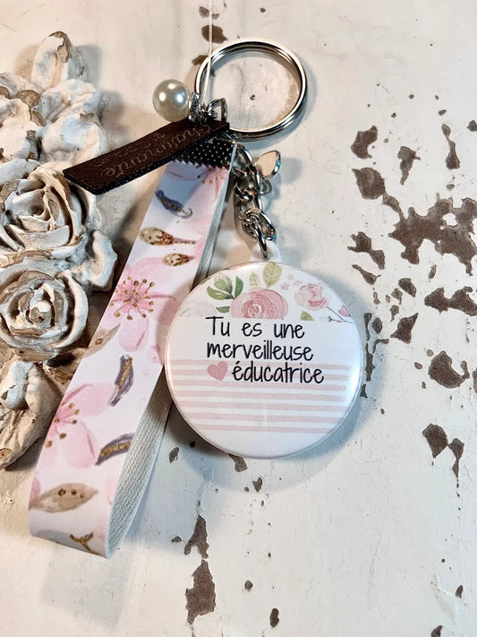 Porte clés personnalisé pour éducatrice, cadeau remerciement éducatrice