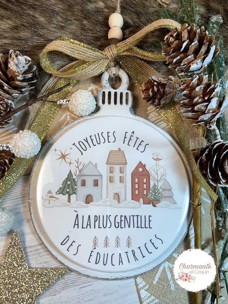 Boule de Noël en bois personnalisée de style rustique chic, cadeau pour éducatrice