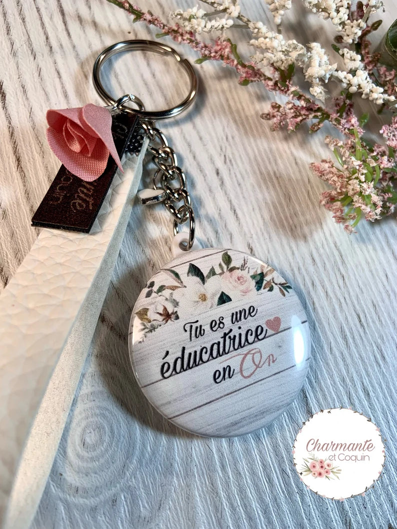 Porte-clés personnalisé cadeau pour éducatrice , cadeau remerciement éducatrice
