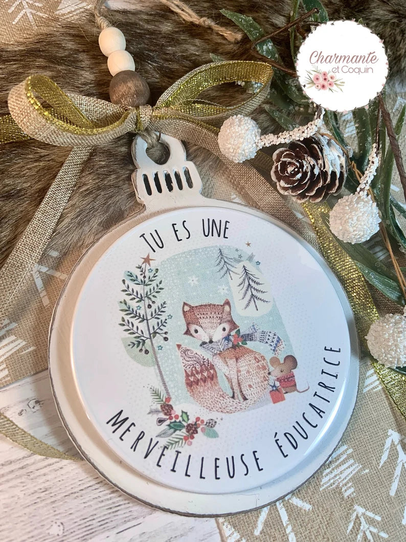 Boule de Noël en bois personnalisée de style rustique chic, cadeau pour éducatrice