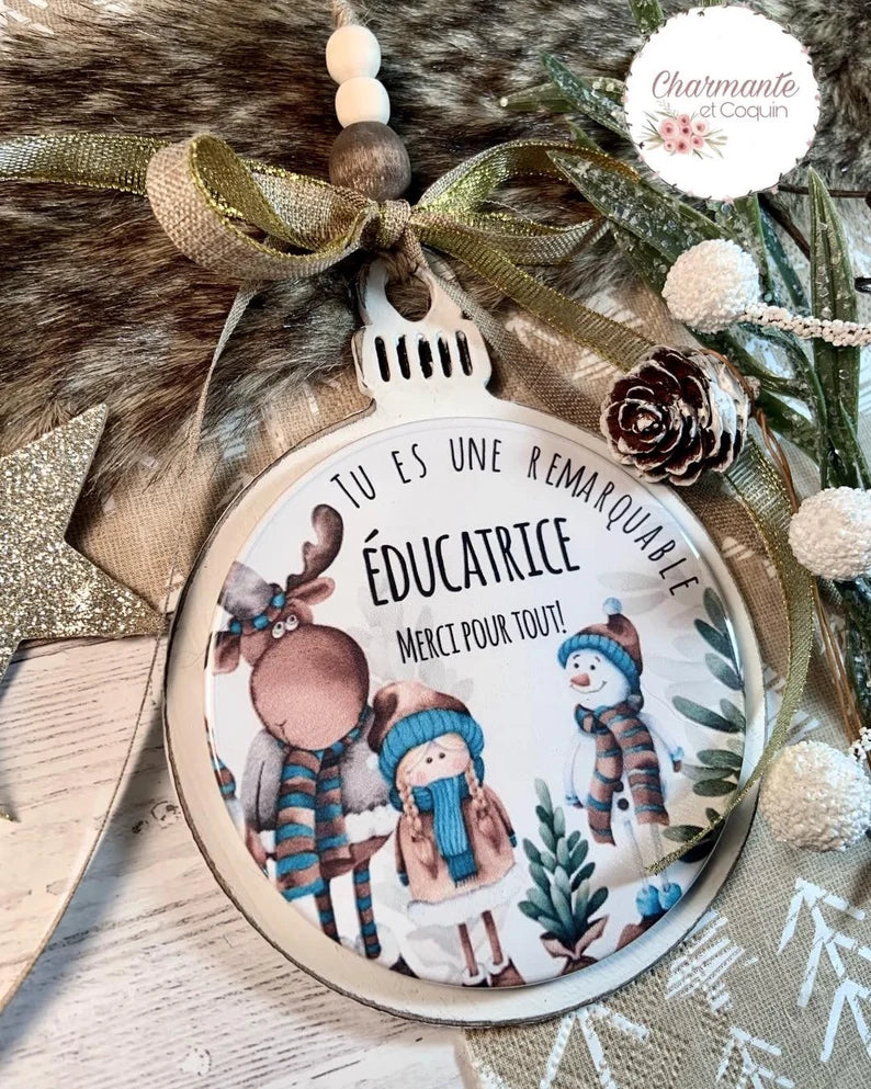 Boule de Noël en bois personnalisée de style rustique chic, cadeau pour éducatrice
