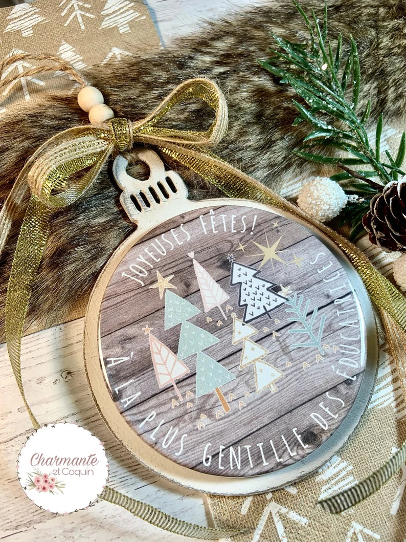 Boule de Noël en bois personnalisée de style rustique chic, cadeau pour éducatrice