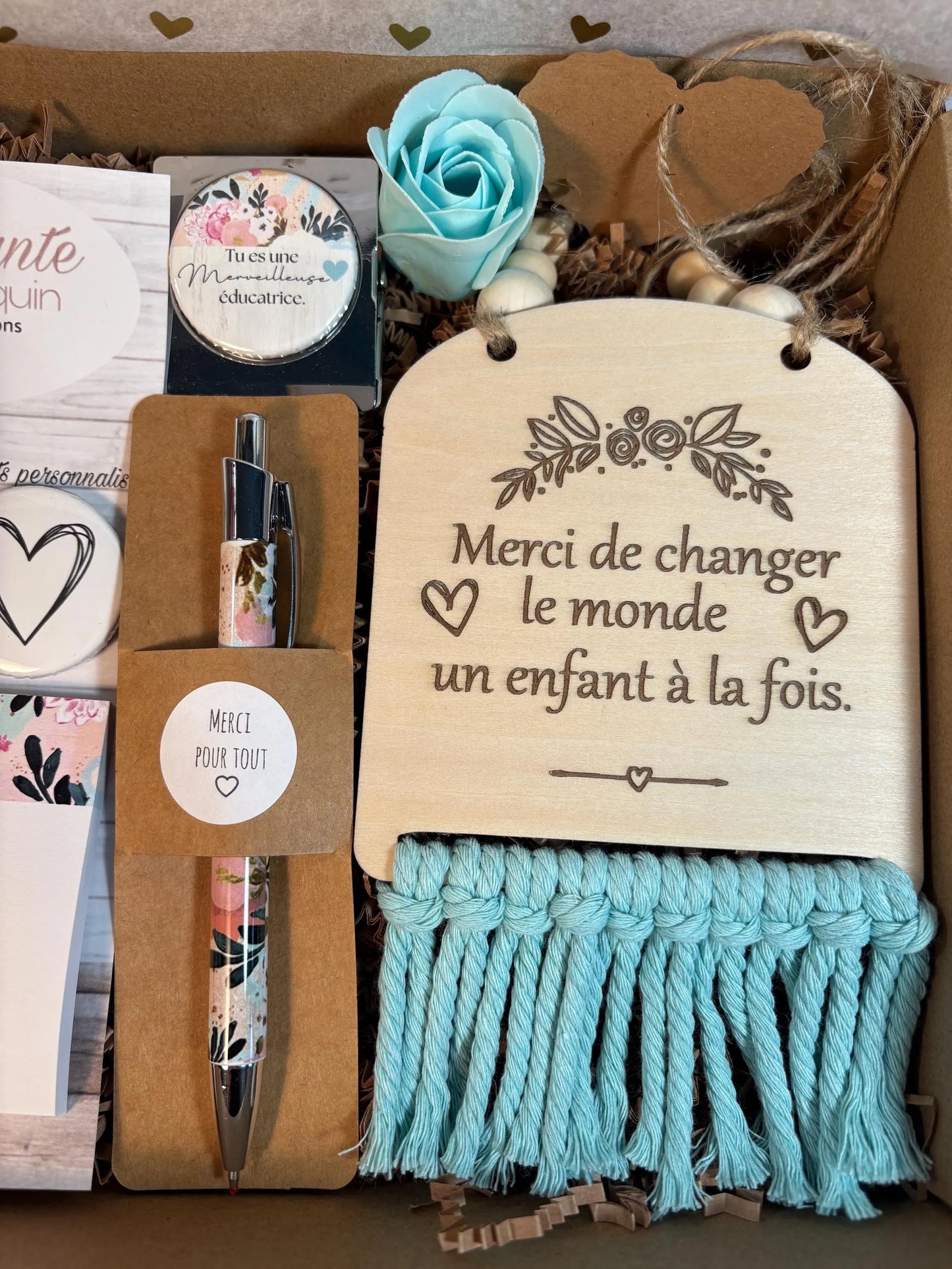 Boîte cadeau pour éducatrice ,cadeau remerciement éducatrice.