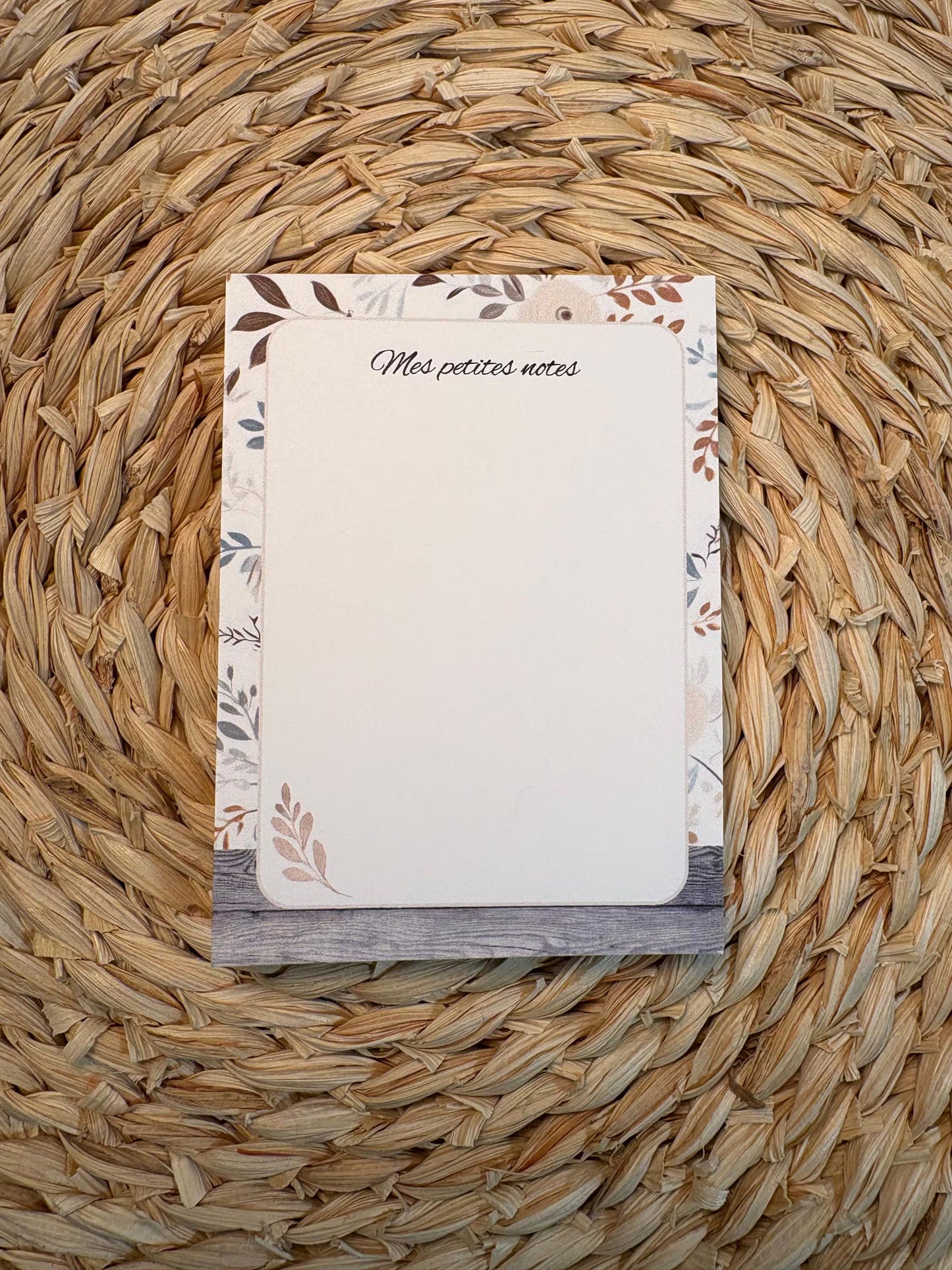 Ensemble de notes assortie sur le thème petites fleurs délicates