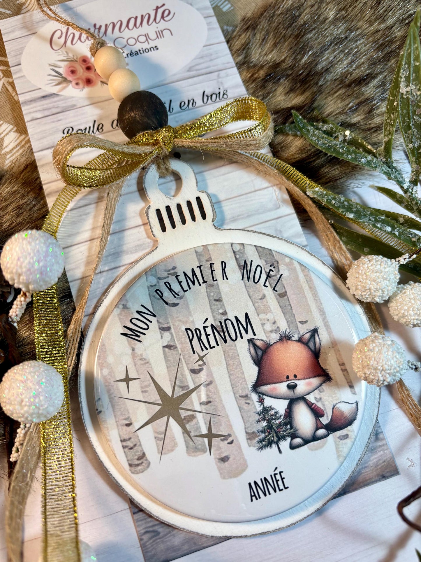 Ma première boule de Noël en bois de style rustique chic.