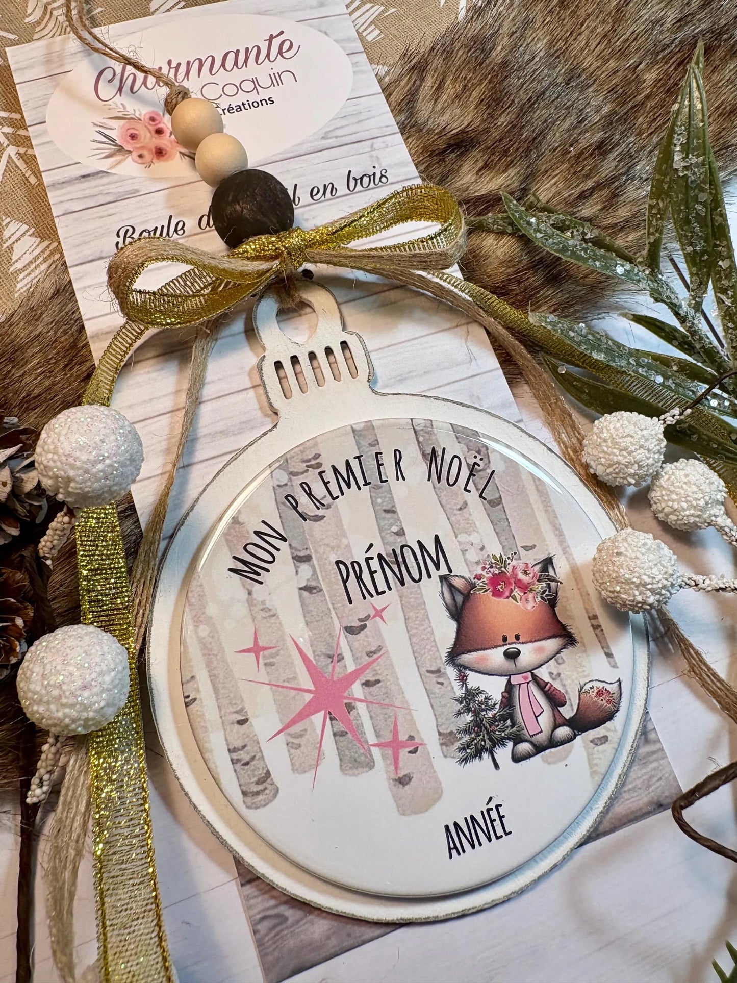 Ma première boule de Noël en bois de style rustique chic.